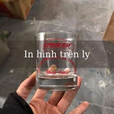5 Dịch vụ in hình trên ly thủy tinh theo yêu cầu