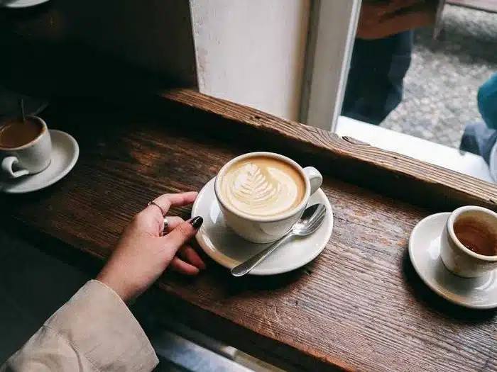 Hình Ảnh Ly Cà Phê Chill Đẹp Tổng hợp hình ảnh ly cà phê chill đẹp nhất