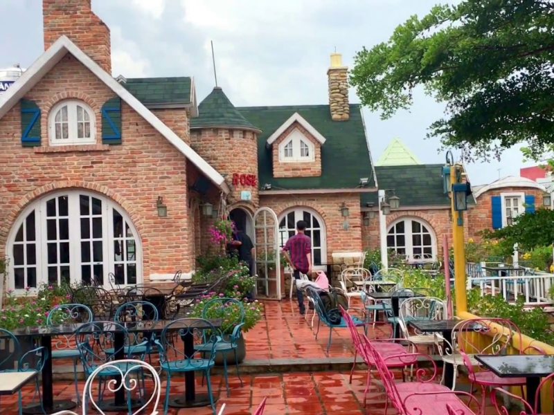 Top 19 quán cà phê sân vườn cực lung linh tại TP Hồ Chí Minh