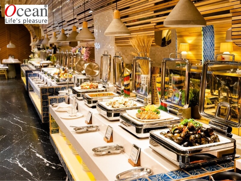 1. Hoàng Yến Buffet Premier - Buffet hải sản nổi tiếng ở TPHCM