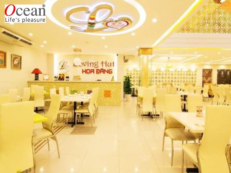 15. Buffet chay giá rẻ TPHCM Hoa Đăng Loving Hut