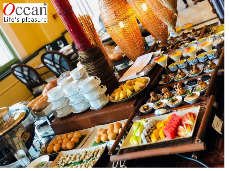 10. Buffet đặc sản Nam Phương