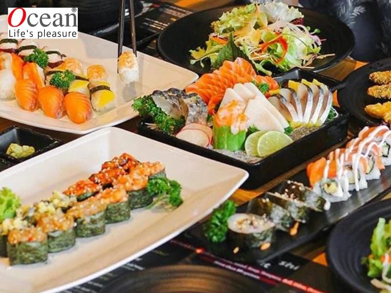 Sushi in Sushi Tầng 4 TTTM Nowzone, số 235 Nguyễn Văn Cừ